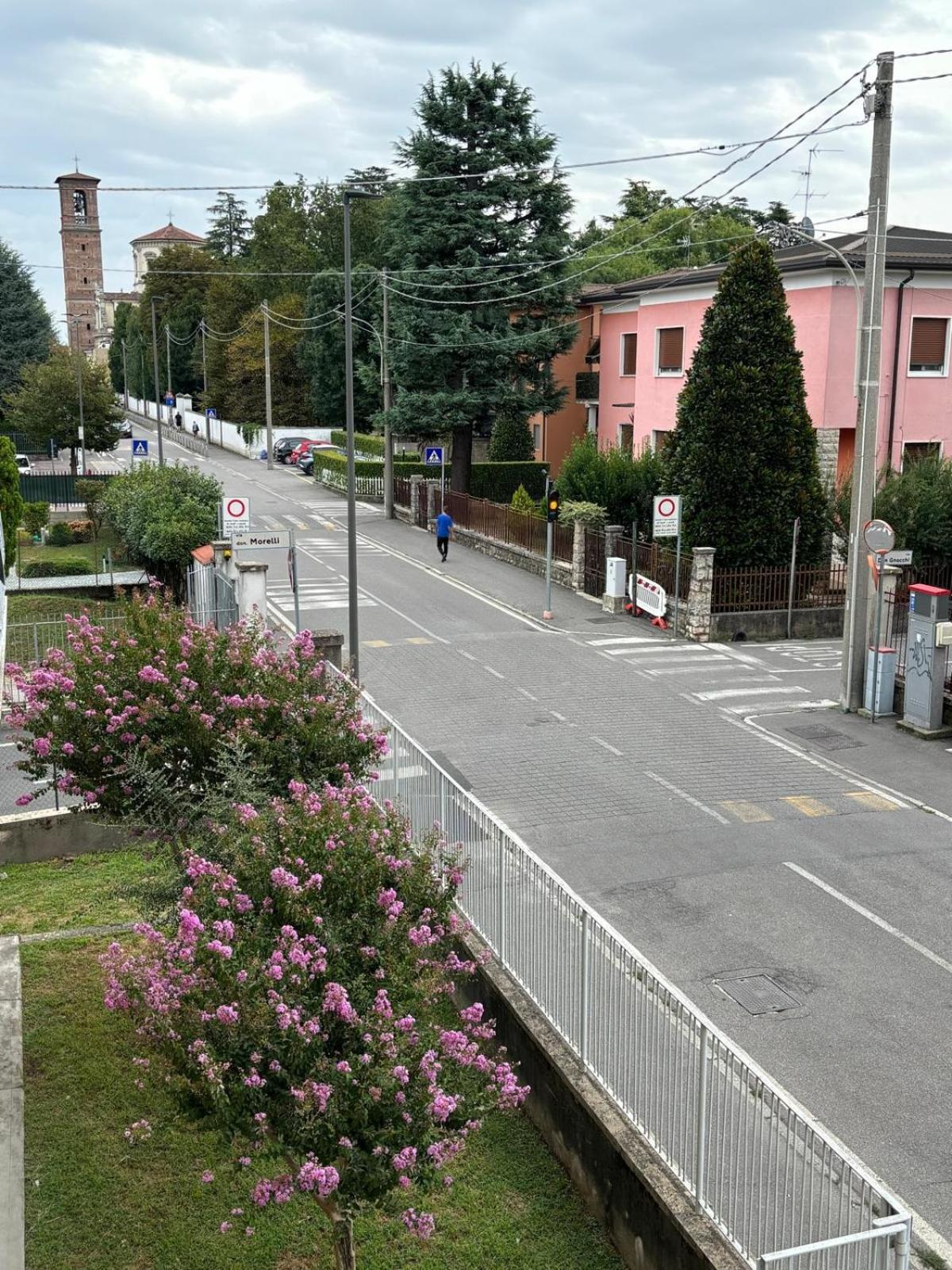Relax Apartment Bergamo Verdello Bagian luar foto